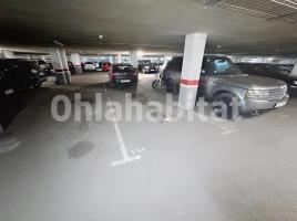 Plaça d'aparcament, 9 m², Calle de les Santjoanistes, 6