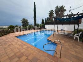  (unifamiliar aïllada), 322 m², Zona