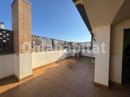 Dúplex, 181 m², presque neuf