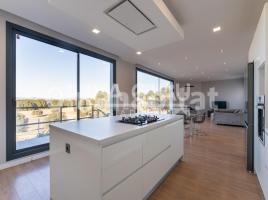 Houses (detached house), 162 m², almost new, Avenida Rosa dels Vents