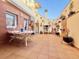 Casa (unifamiliar adossada), 309 m²