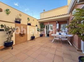 Casa (unifamiliar adossada), 309 m²