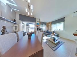 Casa (chalet / torre), 185 m², cerca de bus y tren