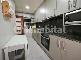 Pis, 80 m², Calle del Canigó