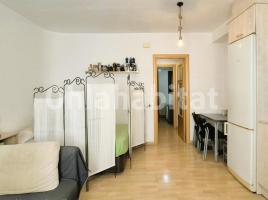 Piso, 36 m², seminuevo, Calle ESCULTOR BLAI