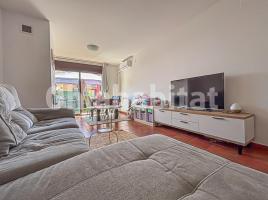  (unifamiliar adossada), 190 m², presque neuf