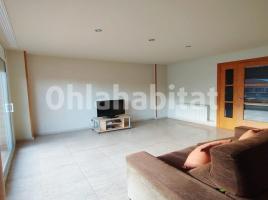 Casa (unifamiliar adossada), 276 m², seminou