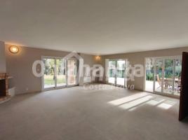 Casa (xalet / torre), 483 m²