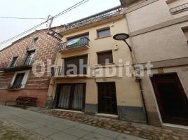  (unifamiliar adossada), 138 m², Calle Castell