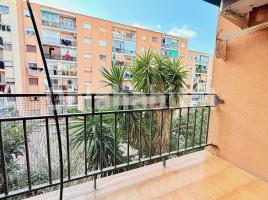Piso, 78 m², cerca de bus y tren, Calle d'Europa