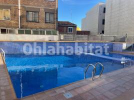 Pis, 80 m², presque neuf